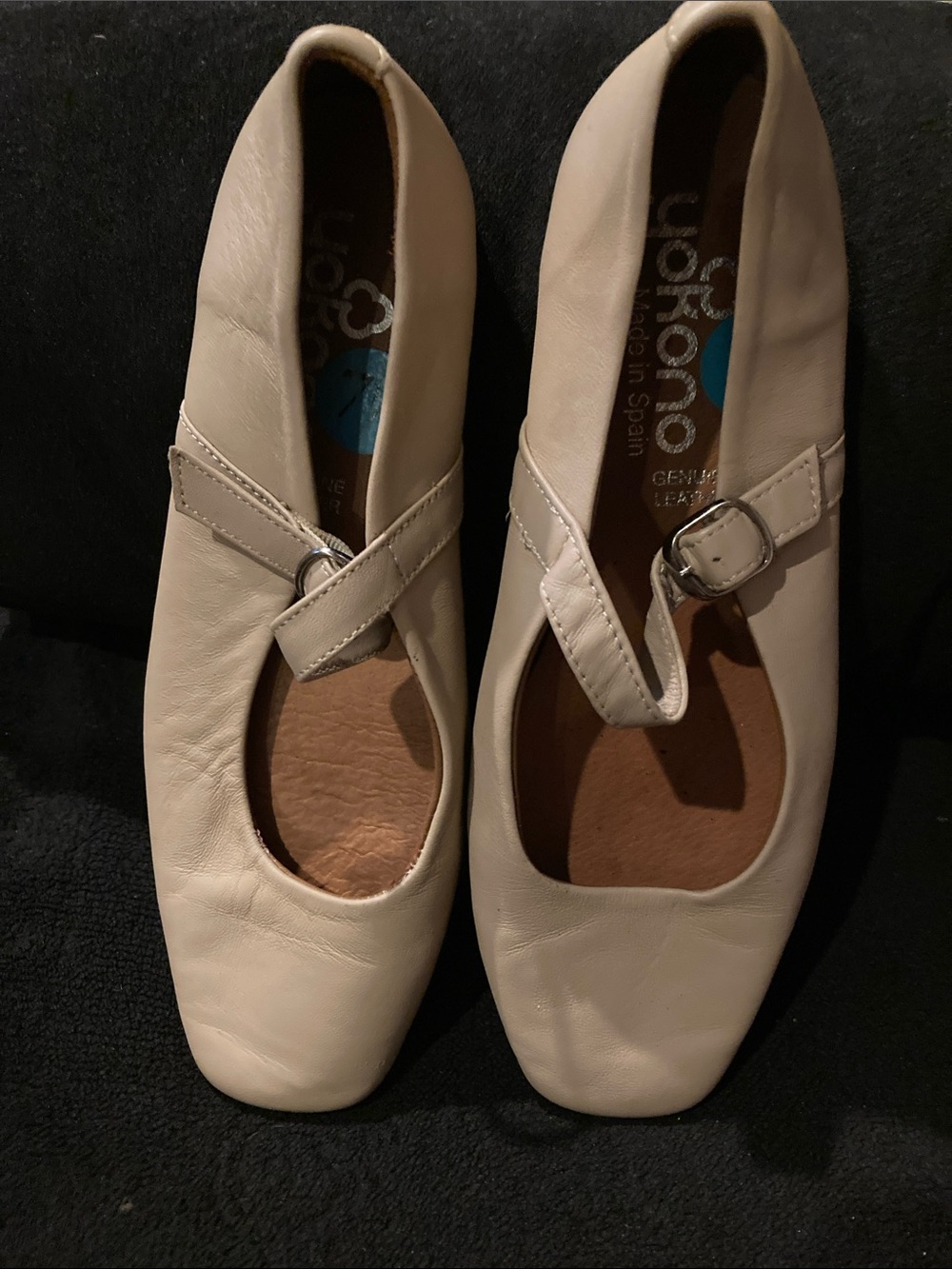 YOKONO Cream Leather Mary Jane Balet Flats
